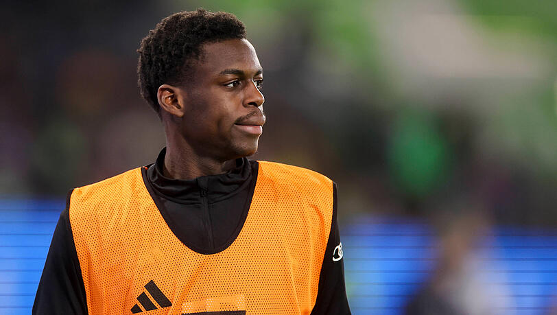 Noël Aséko Nkili News und Steckbrief zum FCBayernSpieler