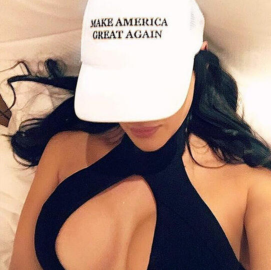 Babes for Trump: Diese Schönheiten wollen Donald Trump zur US-Präsidentschaft verhelfen.