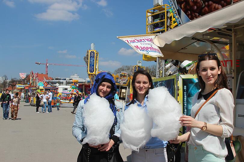Aus dem Leben einer Zuckerwatte (VI).