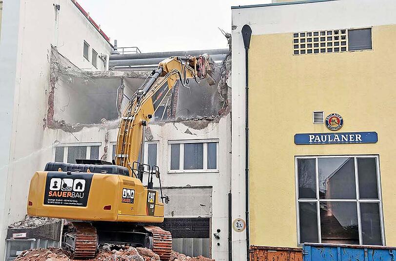 Bilder vom Abriss der Paulaner-Brauerei am Nockherberg. In der Au wurde die Kapazitätsgrenze erreicht, jetzt braut Paulaner in Langwied.