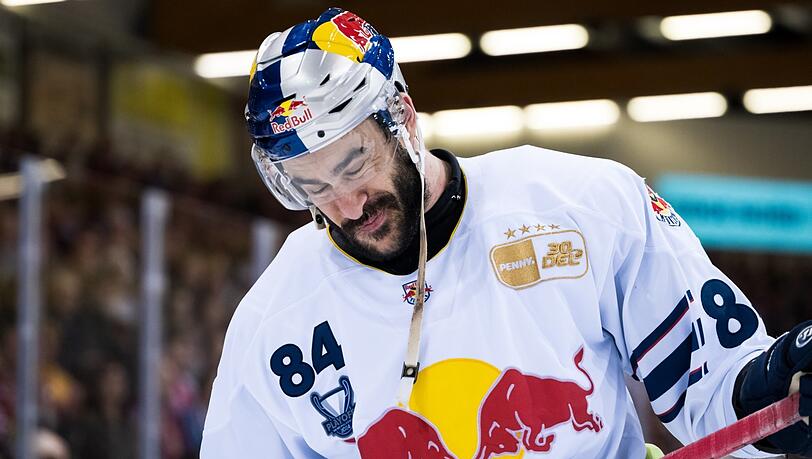 Rekordtorschütze Trevor Parkes droht dem EHC Red Bull München für die gesamte Saison zu fehlen.