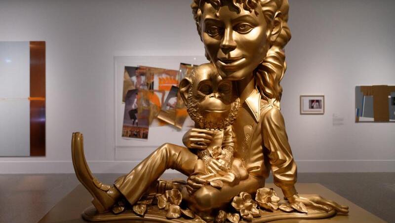 "Michael Jackson and Bubbles" (1999) von Paul McCarthy. "Michael Jackson and Bubbles" (1999) von Paul McCarthy.