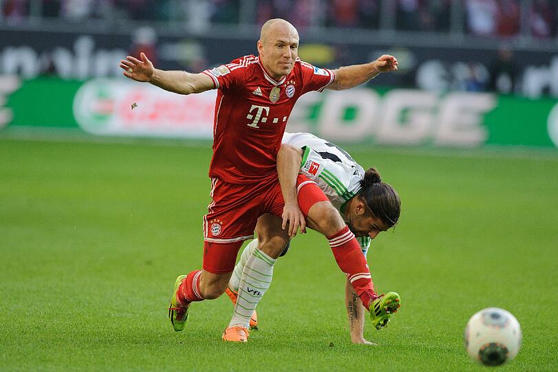 ARJEN ROBBEN - NOTE 2 - Bei Holland unter der Woche geschont. Erst etwas umständlich, steigerte sich dann im Laufe der Partie. Super-Solo inklusive Vorlage für Ribérys Abschluss zum 4:1 (71.). Zweiter Assist beim 5:1.