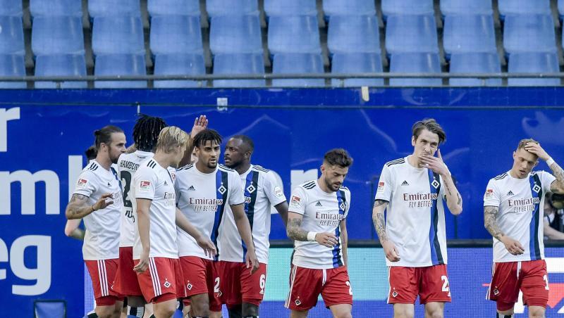 Zurück ins Oberhaus oder noch ein Jahr 2. Liga: Wohin führt der Weg vom HSV?. Zurück ins Oberhaus oder noch ein Jahr 2. Liga: Wohin führt der Weg vom HSV?.