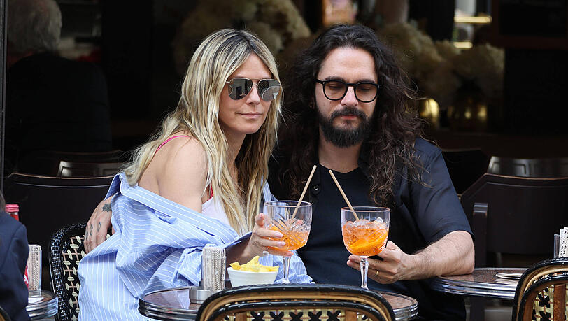 Tom Kaulitz zog sich auf dem Anwesen seiner Frau Heidi Klum eine Verletzung zu.