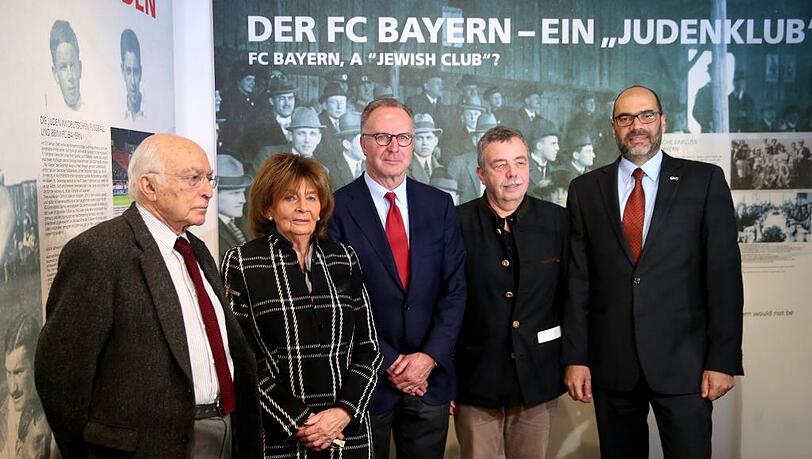 Karlheinz Rummenigge und Charlotte Knobloch eröffneten am Montag die Ausstellung: Kicker, Kämpfer und Legenden –
Juden im deutschen Fußball und beim FC Bayern München. Karlheinz Rummenigge und Charlotte Knobloch eröffneten am Montag die Ausstellung: Kicker, Kämpfer und Legenden –
Juden im deutschen Fußball und beim FC Bayern München.