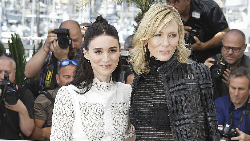 Rooney Mara (li.) und Cate Blanchett am Sonntag bei den Filmfestspielen in Cannes Rooney Mara (li.) und Cate Blanchett am Sonntag bei den Filmfestspielen in Cannes