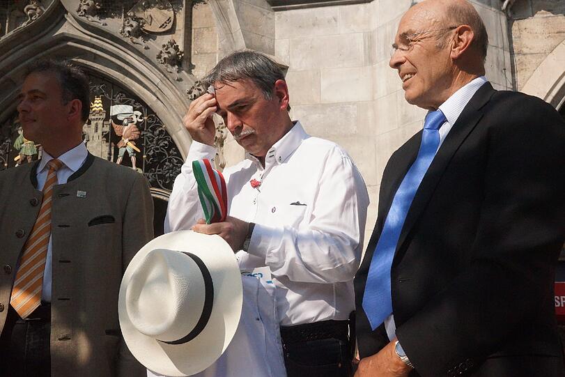 Die Bilder von Kundgebung von Gustl Mollath und seinen Unterstützern am Marienplatz.