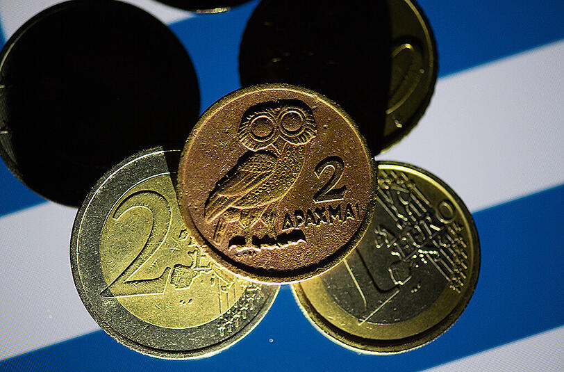 Drachme statt Euro? Die Angst vor dem Grexit lässt die Börsen abstürzen.