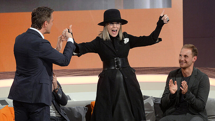 Moderator Markus Lanz begrüßt US-Schauspielerin Diane Keaton