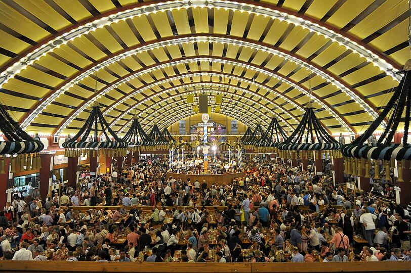 Das Münchner Oktoberfest - bald ein Kiffer-Festival? Wenn's nach Mittermeier geht, warum eigentlich nicht?