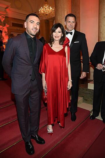 Elyas M'Barek und Iris Berben mit Freund Heiko Kiesow