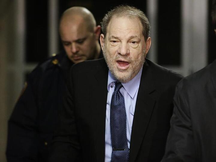 Mehr als 80 Frauen haben Weinstein seit 2017 sexuelle Übergriffe vorgeworfen.