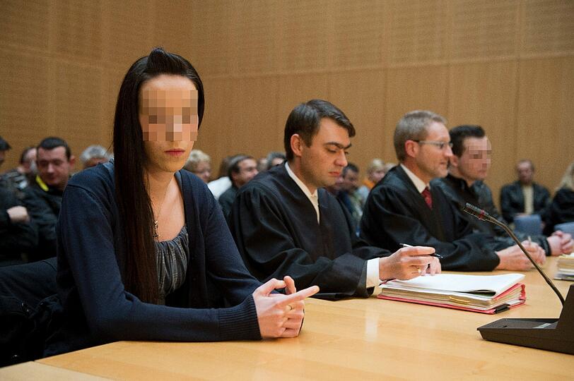 Katja R. ist wegen versuchten Raubes mit Todefolge angeklagt.