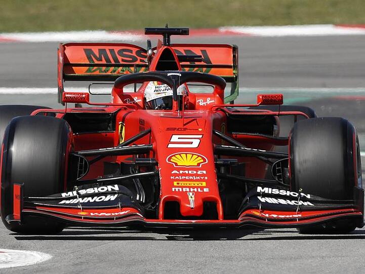 War im ersten Training in Barcelona nur Zweitschnellster: Sebastian Vettel in seinem Ferrari.