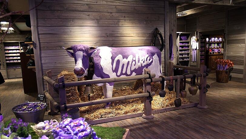 Die Milka Welt feierte am Wochenende die Neueinführung der Milka Luflée Caramel mit vielen Aktionen in und um
die Schrannenhalle. Die Milka Welt feierte am Wochenende die Neueinführung der Milka Luflée Caramel mit vielen Aktionen in und um
die Schrannenhalle.