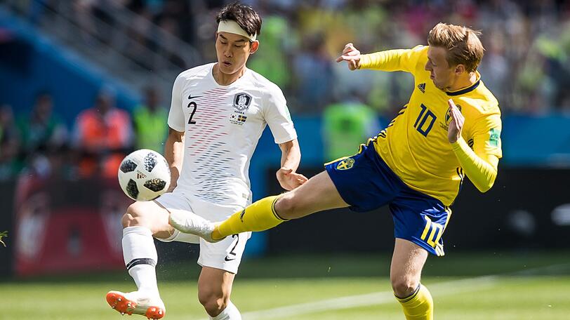 Mit Schweden bei der Fußball-WM 2018: Emil Forsberg (re.).