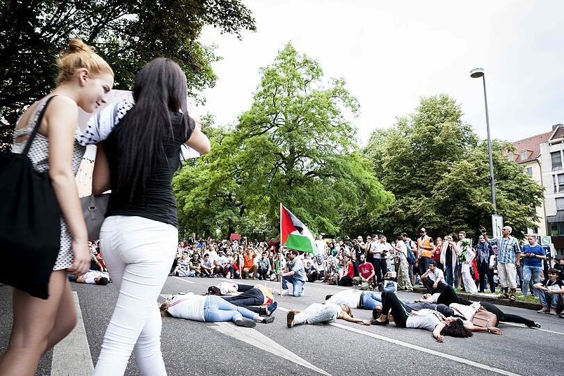 Pro-Palästina-Demo in der Münchner City: Die Bilder.