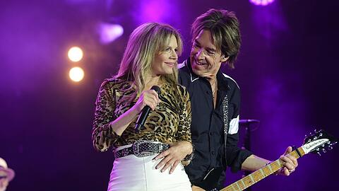 Per Gessle und Lena Philipsson von Roxette w&auml;hrend eines Auftritts in der Schweiz.