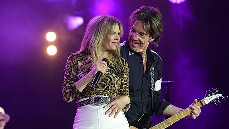 Per Gessle und Lena Philipsson von Roxette w&auml;hrend eines Auftritts in der Schweiz.