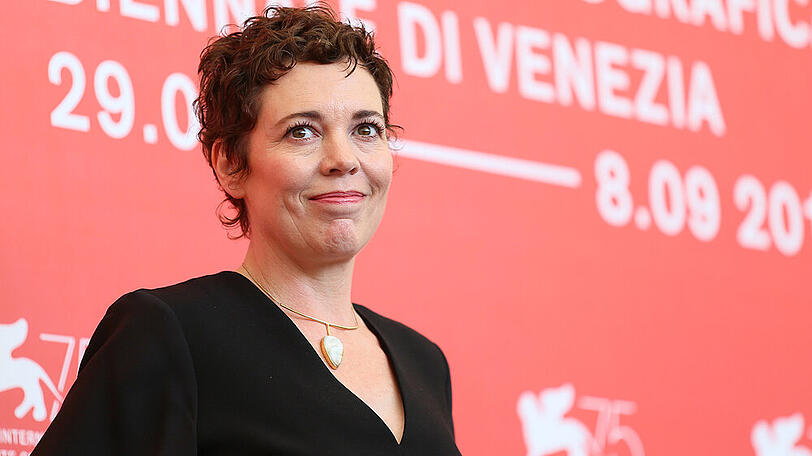 Olivia Colman mimt die Queen in "The Crown".