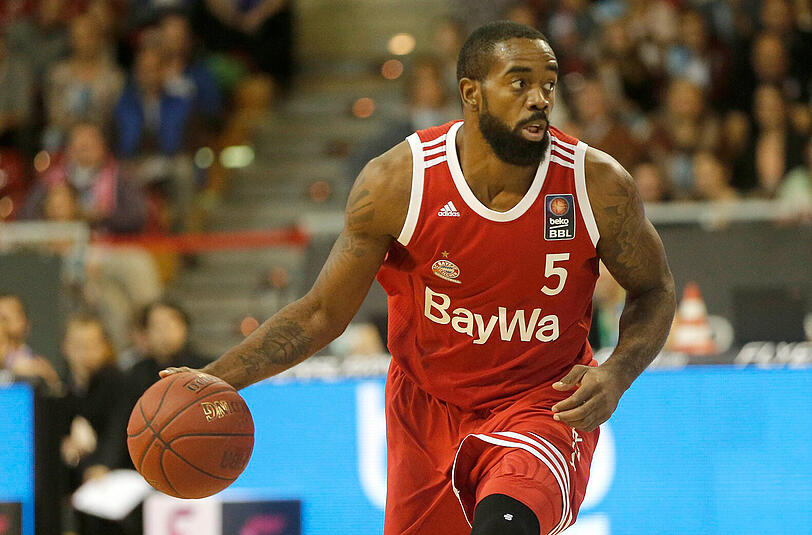 K.C. Rivers rette die Basketballer des FC Bayern in die Verlängerung.