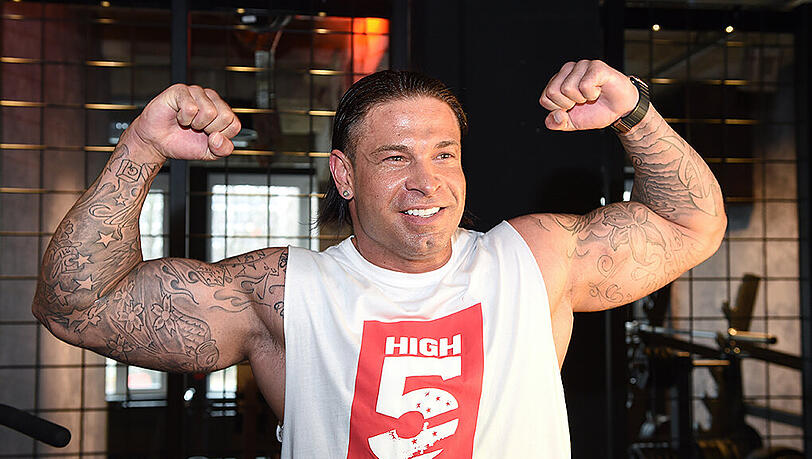 Tim Wiese, der ehemalige Torwart von Werder Bremen kann sich die Bundesliga ohne den Hamburger SV nicht vorstellen. Tim Wiese, der ehemalige Torwart von Werder Bremen kann sich die Bundesliga ohne den Hamburger SV nicht vorstellen.
