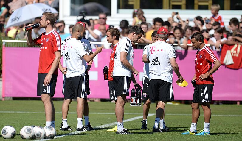 Wegen eines Muskelbündelrisses konnte Götze noch nicht voll ins Training einsteigen.