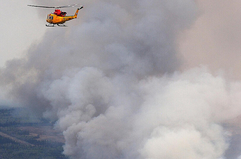 Die Waldbrände in der kanadischen Provinz Alberta breiten sich immer mehr aus. Den Behörden zufolge, sind sieben der 49 Brände außer Kontrolle. Sehen Sie hier die dramatischen Ausmaße des Flammenmeeres.