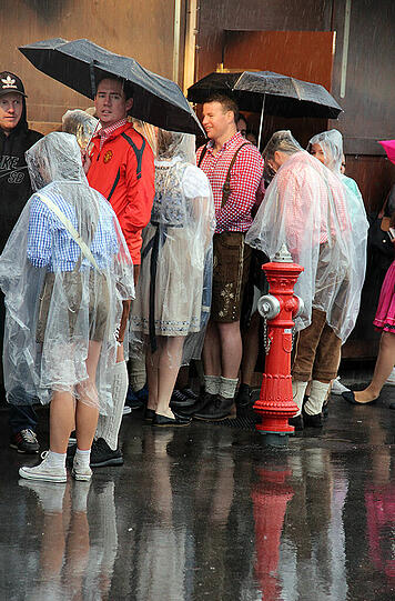 Impressionen von der Regen-Wiesn 2016.