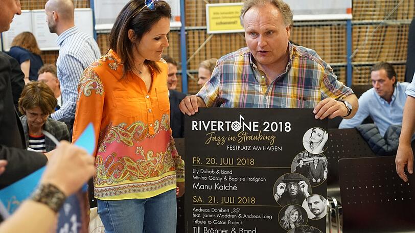 Dank Karin Vuskovic und Prof. Dr. Martin Balle dürfen sich die Straubinger wieder über ein hochklassiges Jazzfestival freuen.