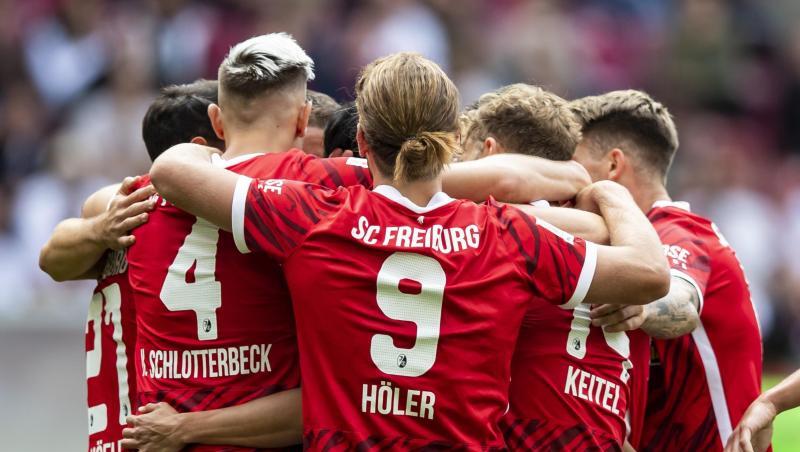 Der SC Freiburg hat das baden-württembergische Bundesliga-Duell mit dem VfB Stuttgart für sich entschieden.