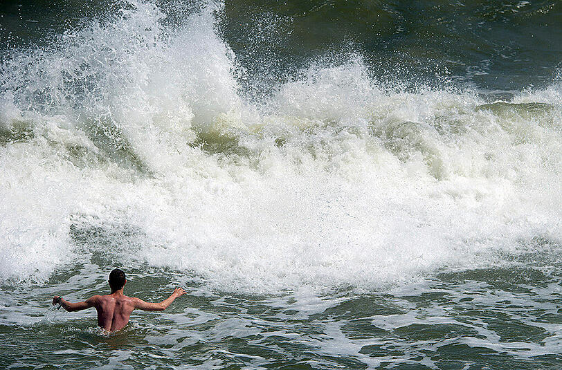 Vor der Küste Schwedens sind ein Vater und seiner Tochter der tückischen Strömung der Ostsee zum Opfer gefallen. (Symbolbild)