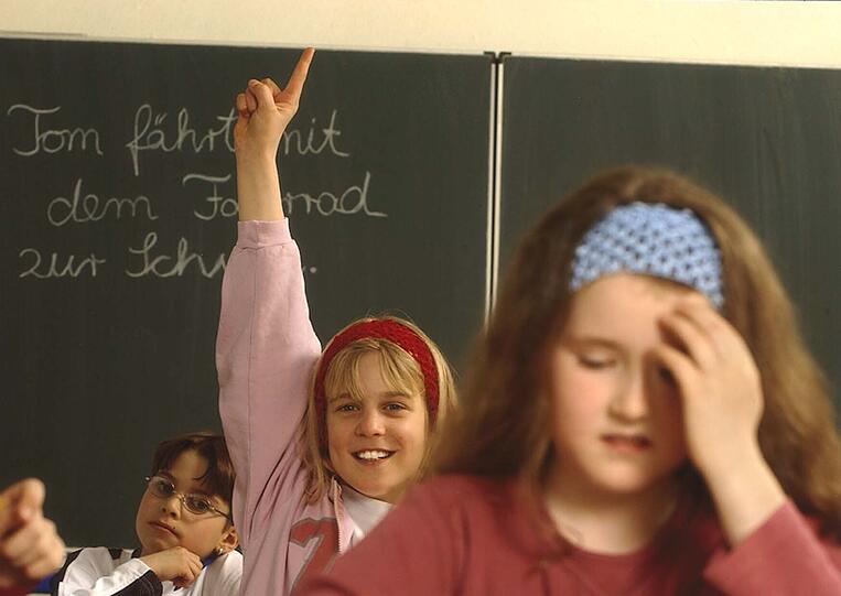 Mithalten, weitermachen, besser werden: Die Angst vor sozialem Abstieg spüren schon die Grundschüler, am Gymnasium nimmt der Druck weiter zu.