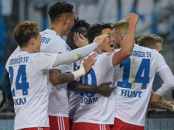Der Hamburger SV steht nach dem 1:1 gegen Union Berlin weiter an der Tabellenspitze der 2. Liga.