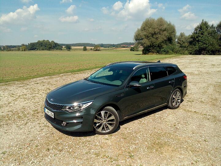 Die Kombi-Version des Kia Optima ist ab dem 24. September beim Händler zu besichtichtigen.