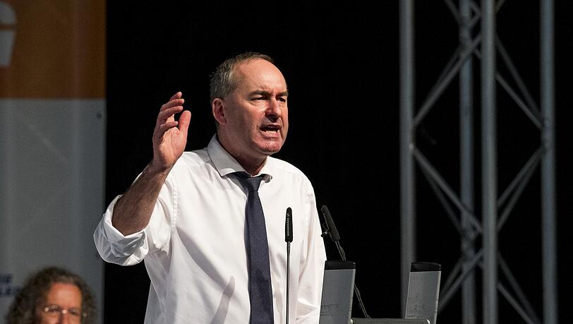 "Selbstverständlich ist Hubert Aiwanger unser Aushängeschild", sagt Bayerns Digitalminister Mehring.