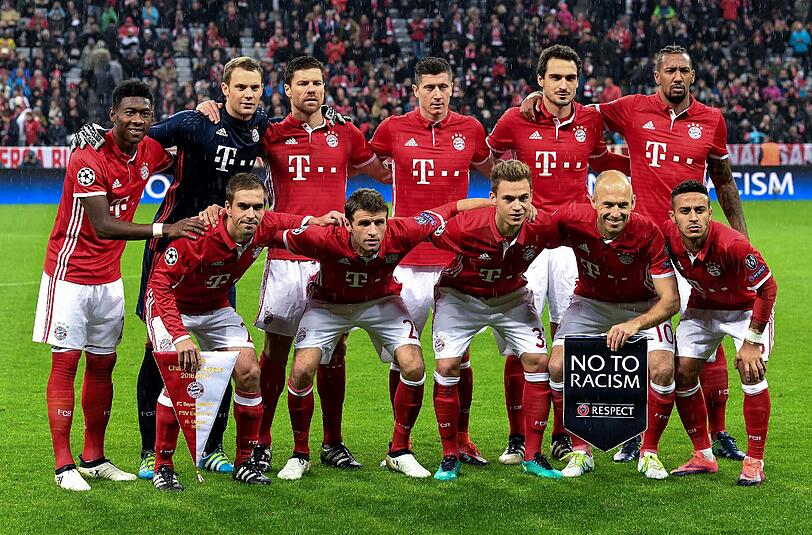 So liefen die Bayern beim Hinspiel in München auf.