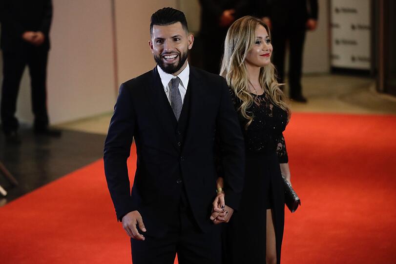 Die Bilder von der Hochzeit von Barca-Superstar Lionel Messi.