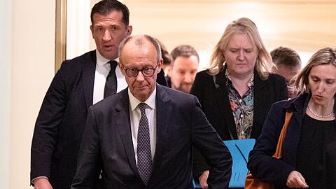 Gastspiel in der Finanzbranche: Merz zu Besuch in Frankfurt