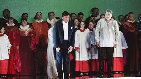 Christian Thielemann und José Cura beim Schlussapplaus.