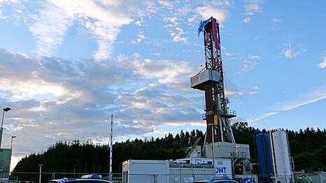 Die Suche nach Erdgas in Reichling wird von vielen Anwohnern und Umweltsch&uuml;tzern kritisch gesehen. (Archivbild)