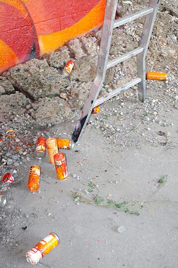 Isart Graffiti Aktion an der Brudermühlbrücke