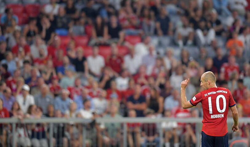 Arjen Robben - Note 2: Bayerns Antreiber. Mit einigen Vorstößen und Flanken. Holte sich Sonder-Instruktionen bei Kovac ab. Beim Treffer im Abseits (88.).