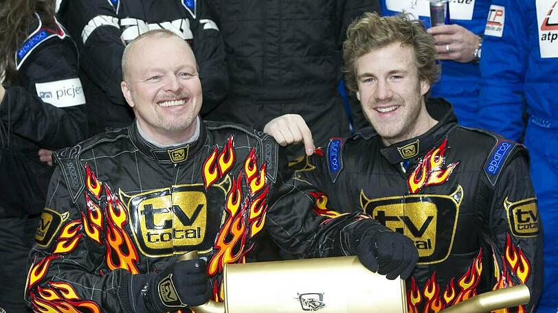 ProSieben-Dream-Team? Stefan Raab mit einem jungen Luke Mockridge bei der "TV total Stock Car Crash Challenge"