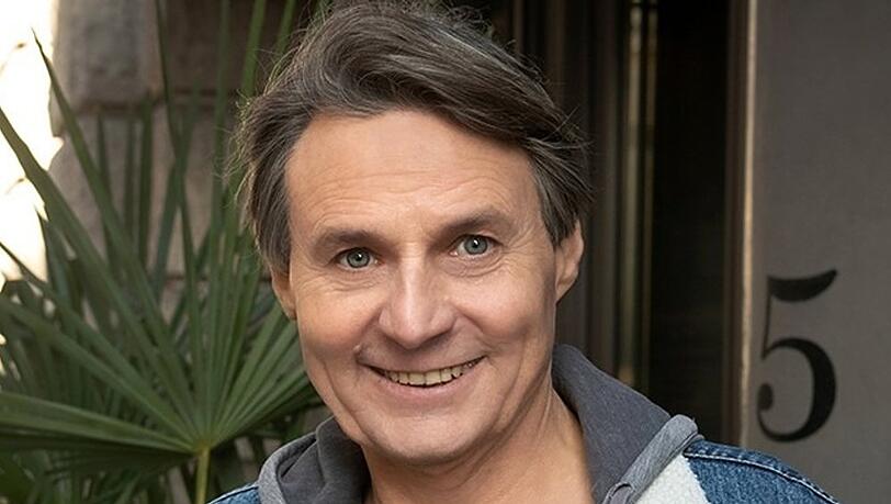 Wolfgang Bahro beim Drehstart zu "GZSZ"-Sonderfolge.