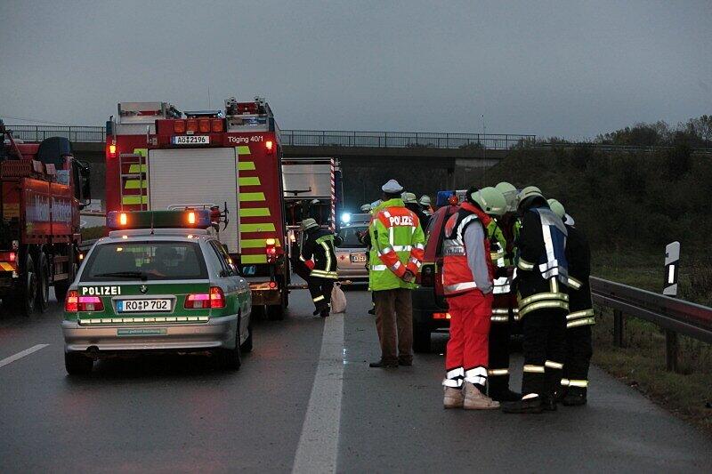 Auf der A94 bei Altötting hat sich am Freitagmorgen ein Verkehrsunfall ereignet, bei dem eine Person leicht verletzt wurde.