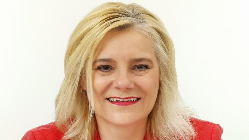 Die Numerologin Sabine Passlack erklärt, was besondere Zahlen und Daten bedeuten.
