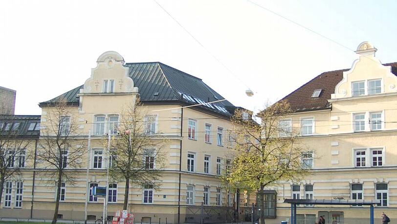 Hier entsteht ein großes neues Bildungszentrum der Volkhochschule: Die historischen Gebäude der Einsteinstraße 28. Hier entsteht ein großes neues Bildungszentrum der Volkhochschule: Die historischen Gebäude der Einsteinstraße 28.