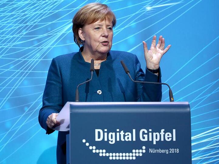 Bundeskanzlerin Angela Merkel (CDU) spricht auf dem Digitalgipfel. Foto: Daniel Karmann